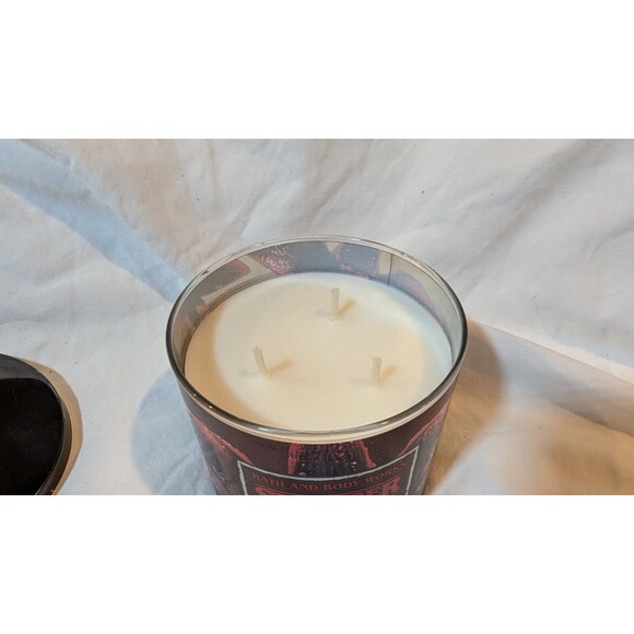 Bath & Body Works STRANGER THINGS THE DEMOGORGON Candle 3 WICKS LARGE NEW - Picture 3 of 3